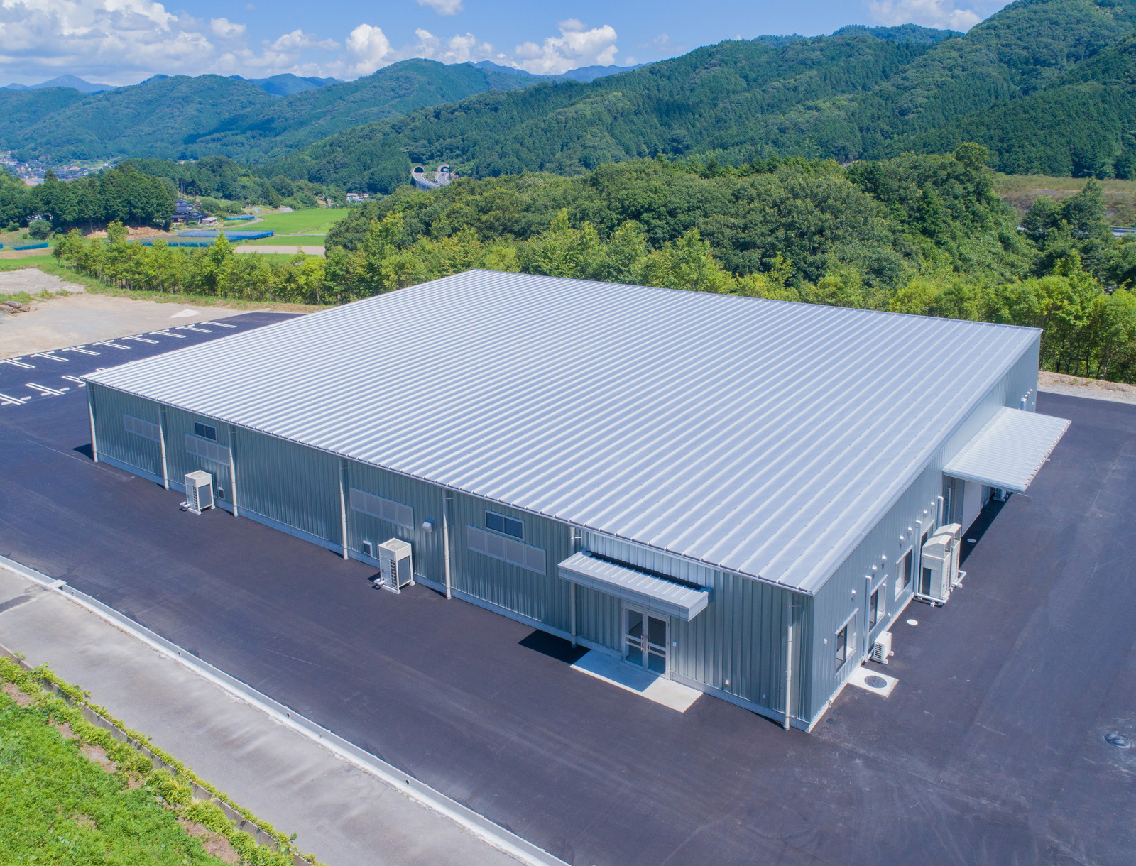 横河ブリッジシステム建築_施工事例_電子部品工場